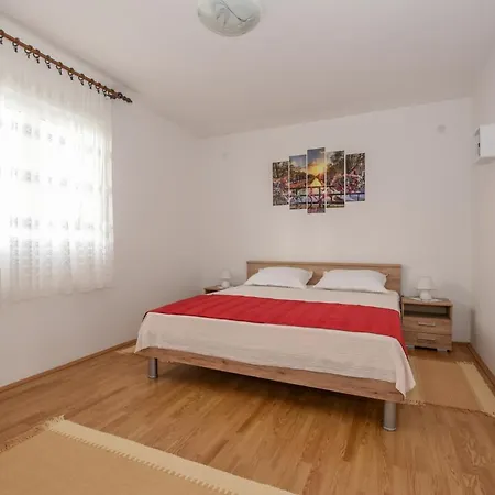 Apartmani Andreja Pag Town Exterior photo