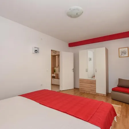 Apartmani Andreja Pag Town Exterior photo