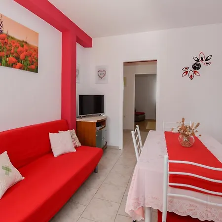 Apartmani Andreja Pag Town Exterior photo