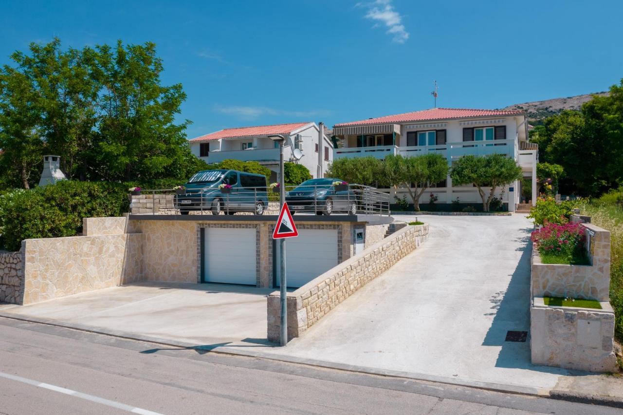 Apartment Andreja Pag Town